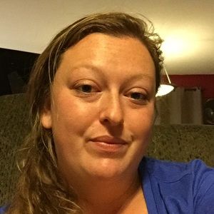 Meet your Posher, Whitnee